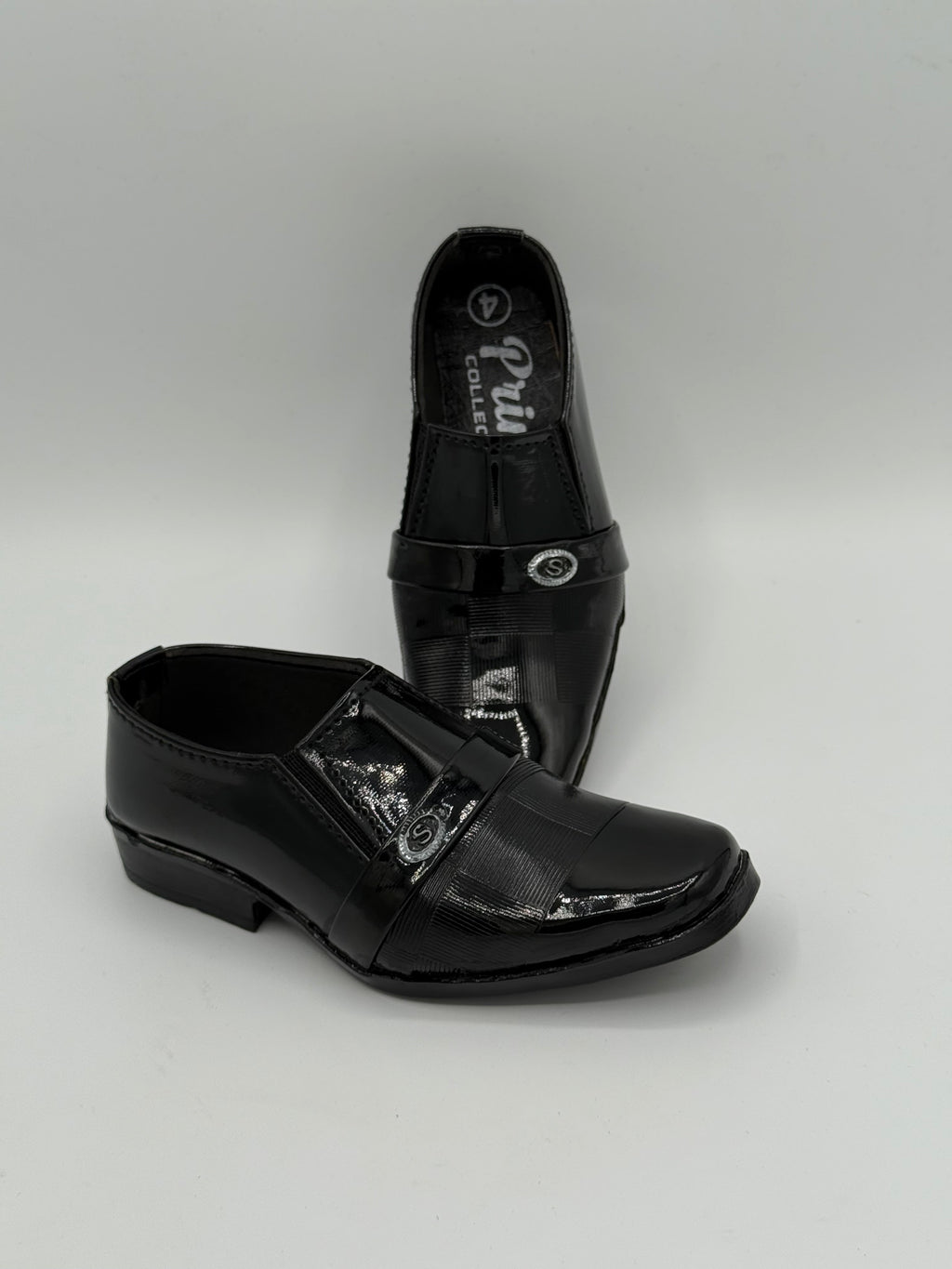 0                      AIMPORTED SHOES