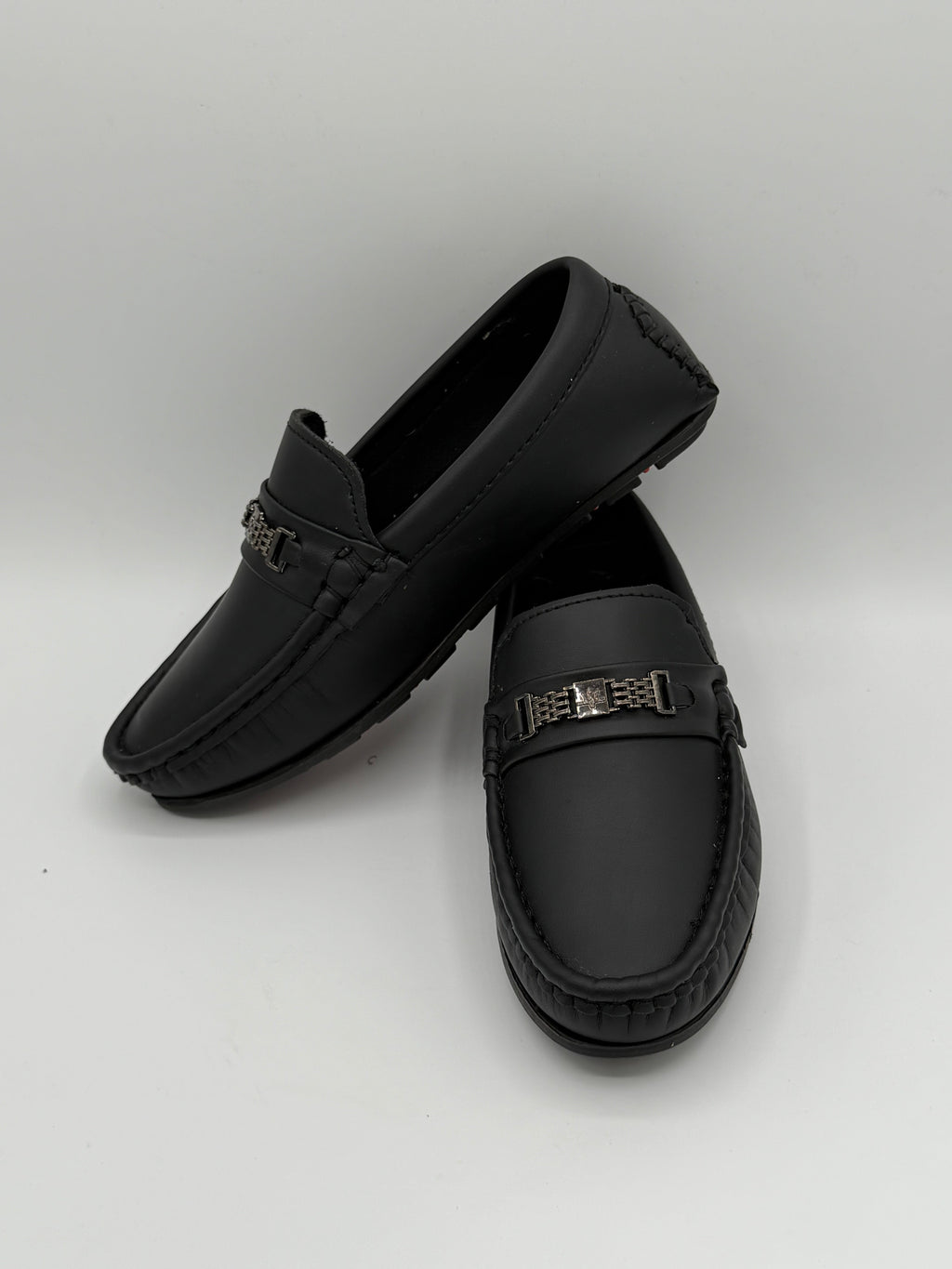0                      AIMPORTED SHOES