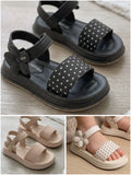 0                                                                                         A IMPORTED SANDAL